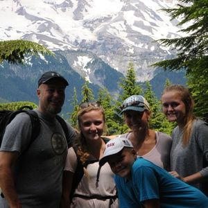 Meet your Posher, Missy